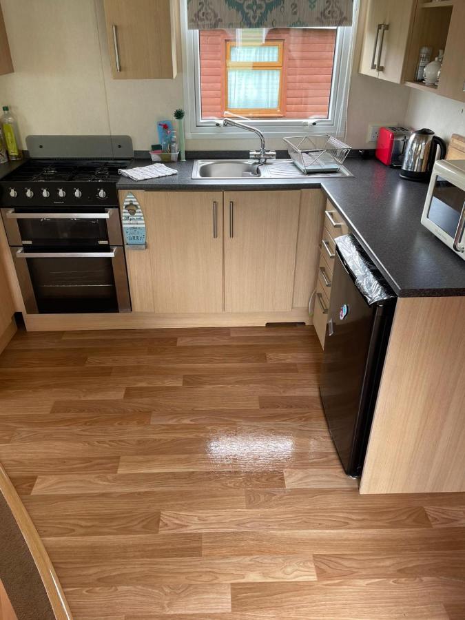 Van Number 123 Beautiful Caravan Sleeps 4 Aberystwyth Extérieur photo