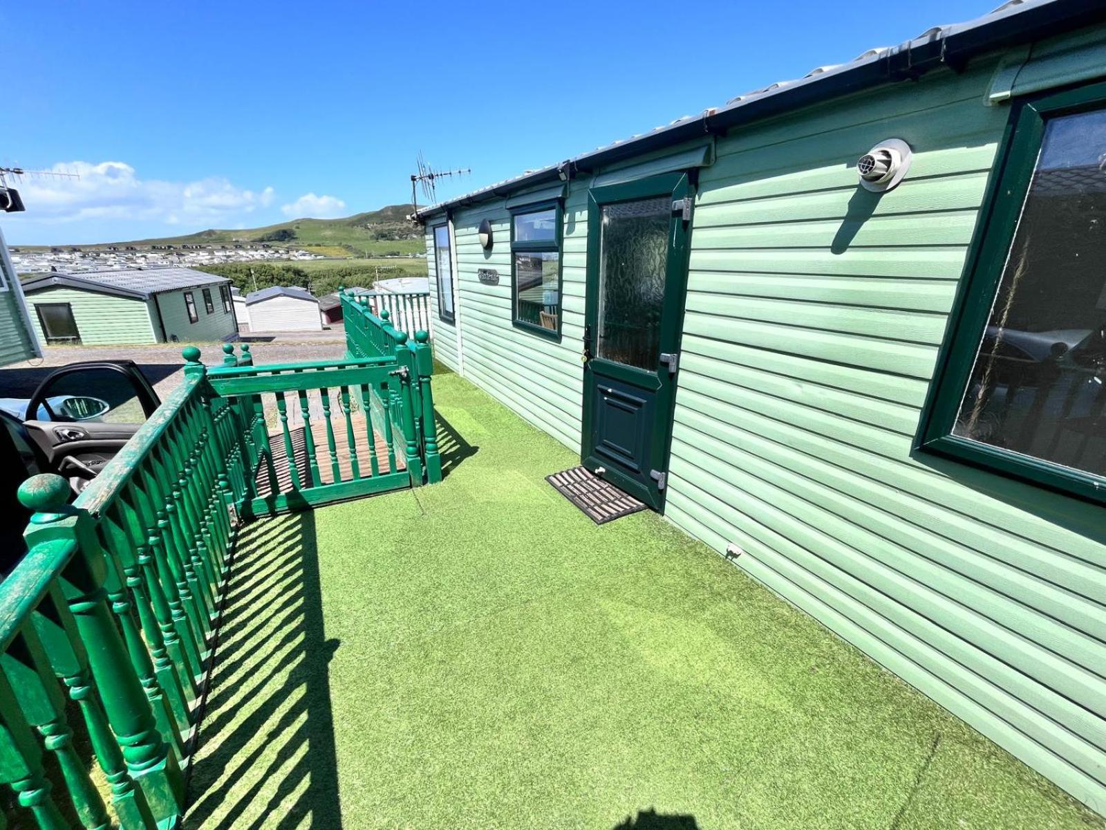 Van Number 123 Beautiful Caravan Sleeps 4 Aberystwyth Extérieur photo